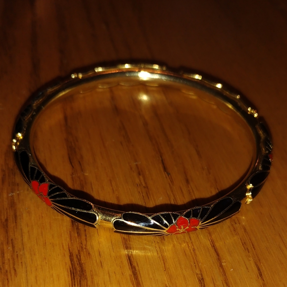 Vintage oriental design gold enameled bracelet